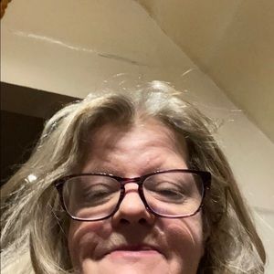 Meet your Posher, Michele